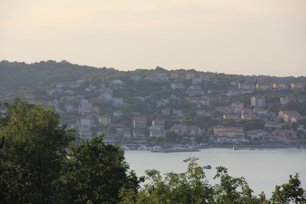 Apartman Odin Cizici Exterior photo