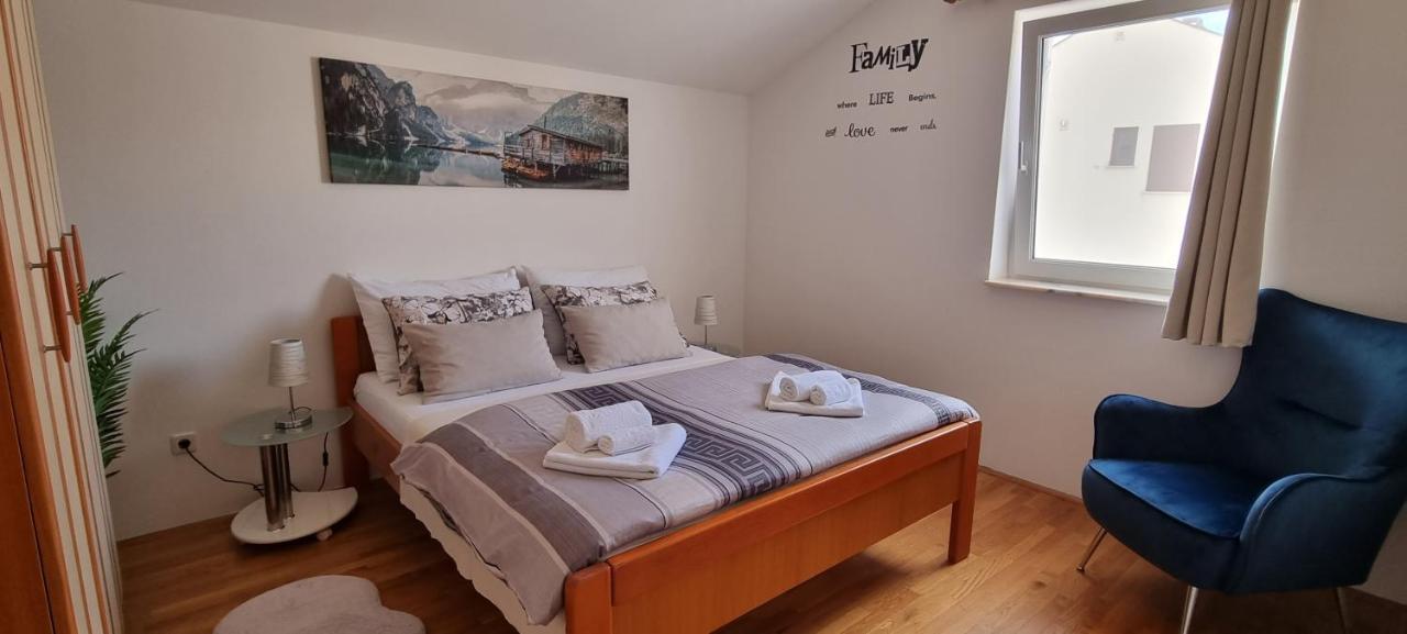 Apartman Odin Cizici Exterior photo